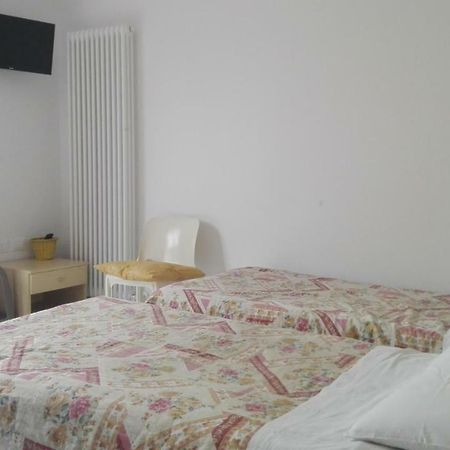 Residence Ambra Riva del Garda Kültér fotó