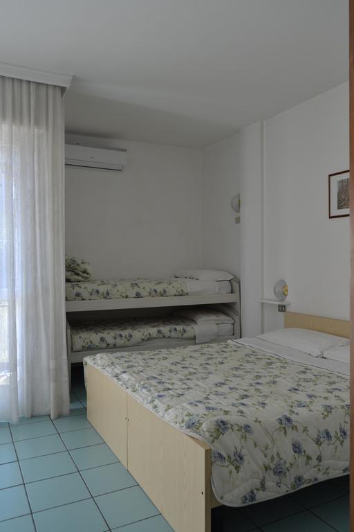 Residence Ambra Riva del Garda Kültér fotó