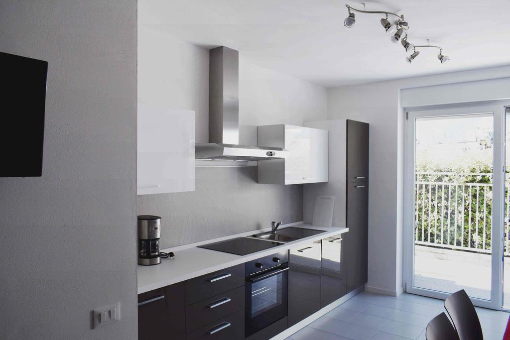 Residence Ambra Riva del Garda Kültér fotó